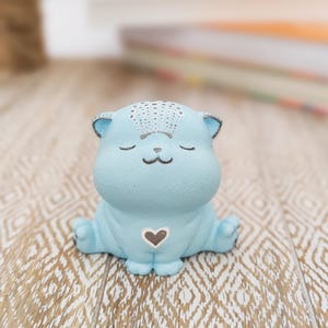 Small blue cat figurine, Handmade chubby kitten, Zen cat sculpture, Japanese kitty figure, Cute animal statuette, Cat mom gift.
