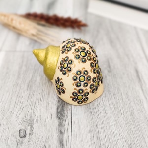 Decorative yellow seashell, Handmade seashell decoration, Shell lover gift idea, Sea shell ornament for gift, Beach lover room decor.