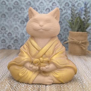 Handmade Buddha cat statue, Minimalist zen animal decor, Handmade gift for yoga enthusiasts, Meditating cat figure for shelf or desk decor.