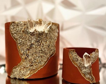 Natural Quartz Glam Red Vessel