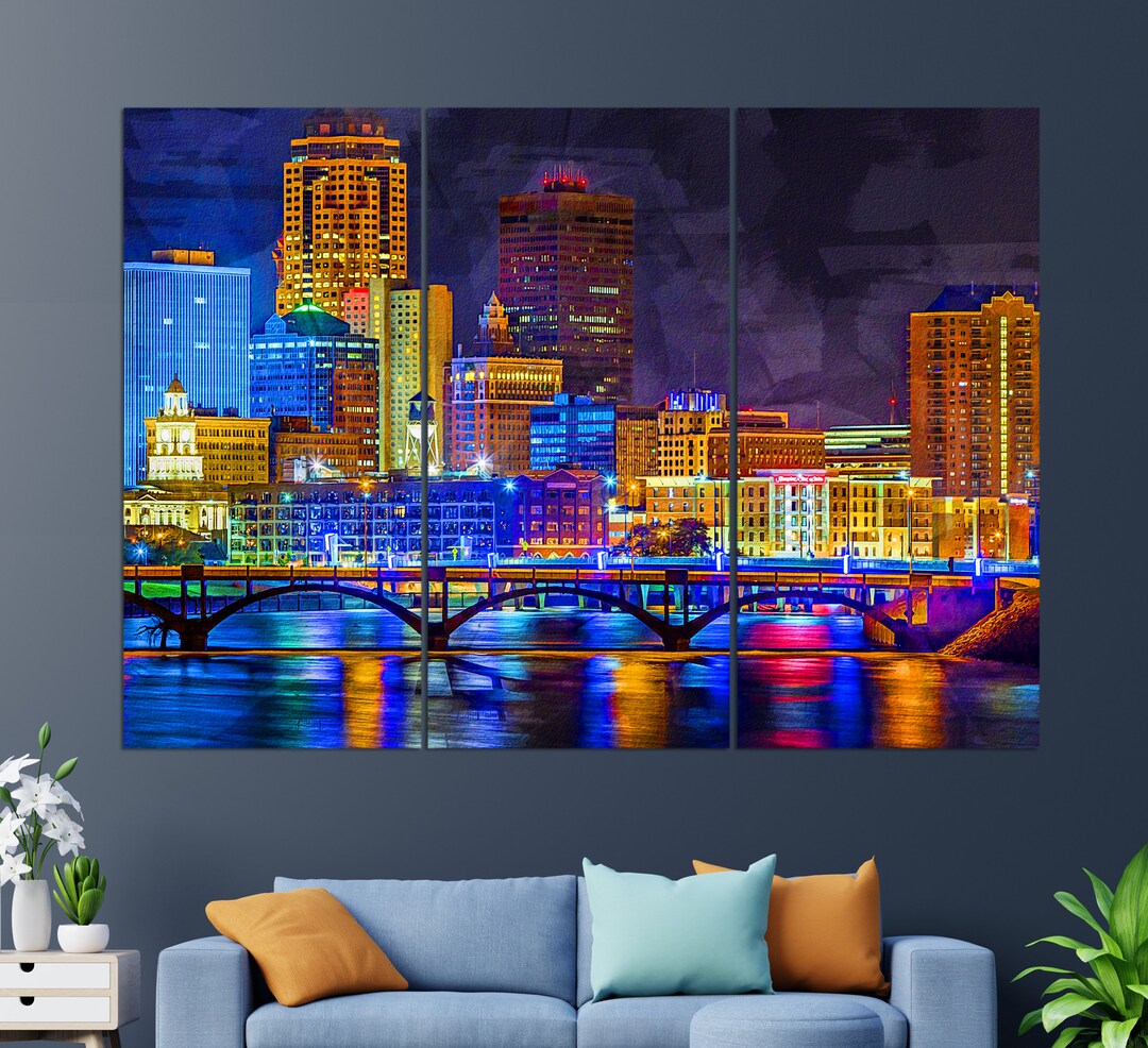 Des Moines Skyline, Des Moines Canvas Print, Des Moines Wall Art, Des