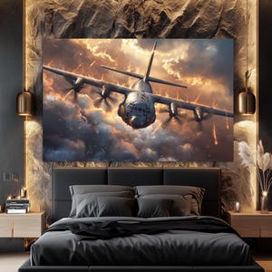 Könnte beinhalten: Ein graues militärisches Transportflugzeug fliegt durch einen stürmischen Himmel mit Blitzeinschlägen im Hintergrund.