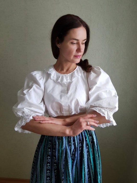 Dirndl top, Dirndl blouse, Vintage cropp blouse,