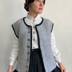 Vintage vest, vintage Austrian vest, wool vest, multicolour vest