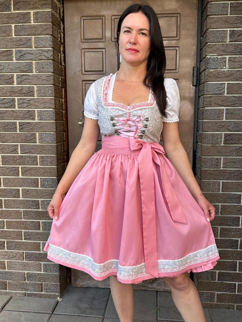 Dirndl Dress German Oktoberfest Outfit, Floral Pink Bavarian Dress with Apron, Traditional Trachten Costume for Women, Cottagecore Folk Dres image 1