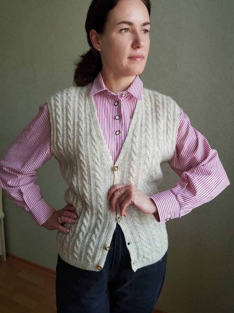 Vintage vest, handmade wool vest, cable knit, size M image 5