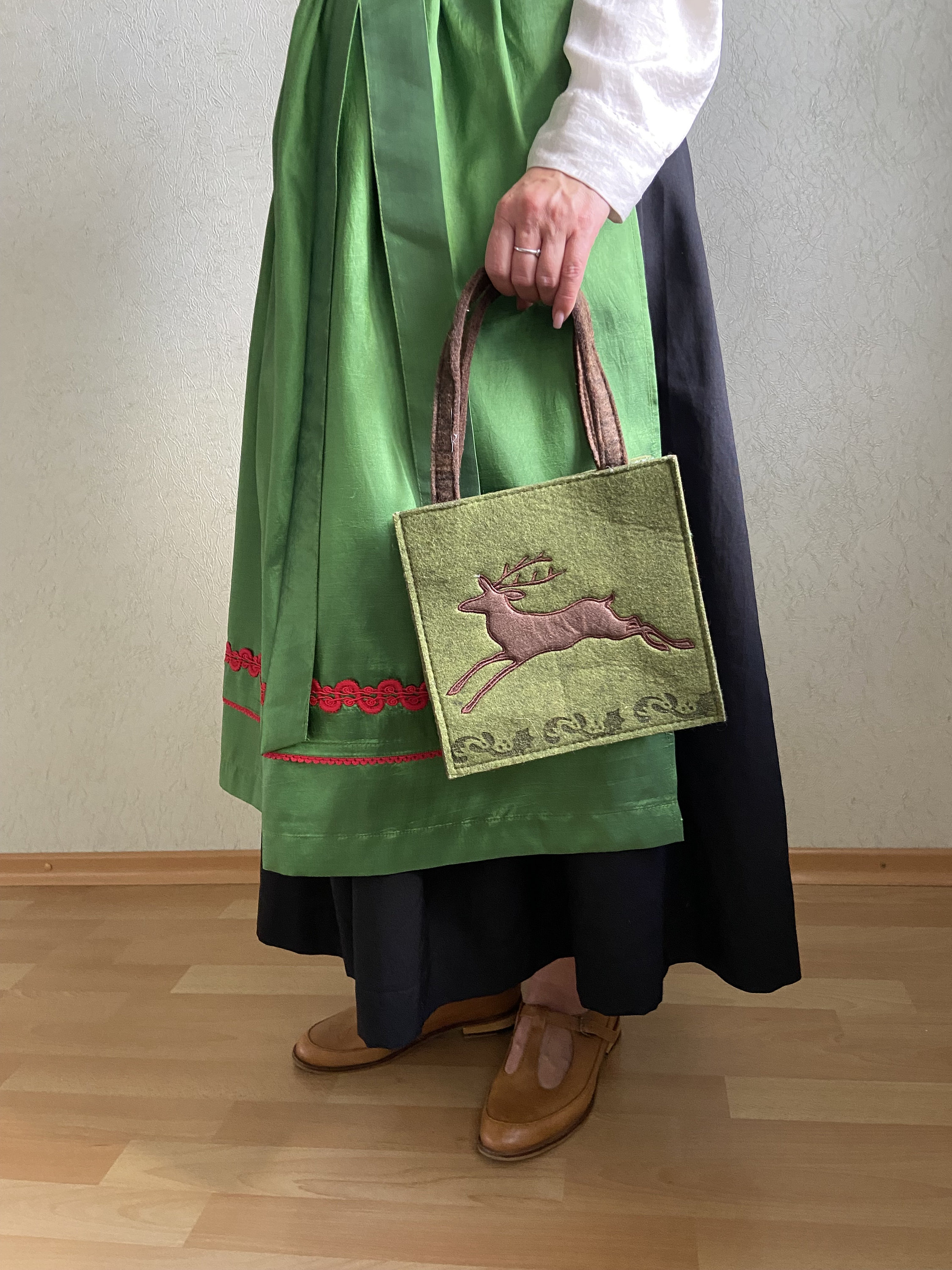 Borsa Artigianale Intrecciata In Velluto Champagne | Handmade - Foto 12