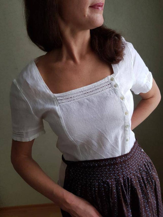 Square neck linen top, vintage linen blouse , Dirn