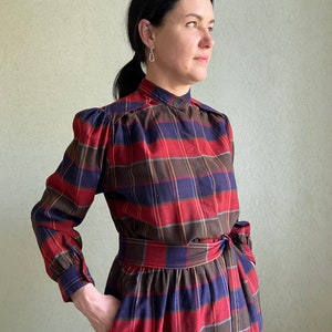 Vintage 1970&#39;s dress, vintage romantic dress, wool long sleeves  dress, size M