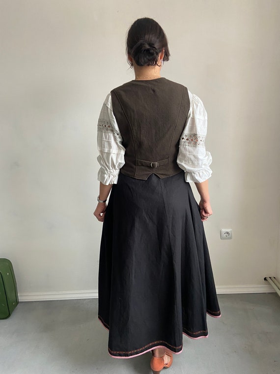 Vintage Dirndl Vest, Traditional Austrian Trachte… - image 4