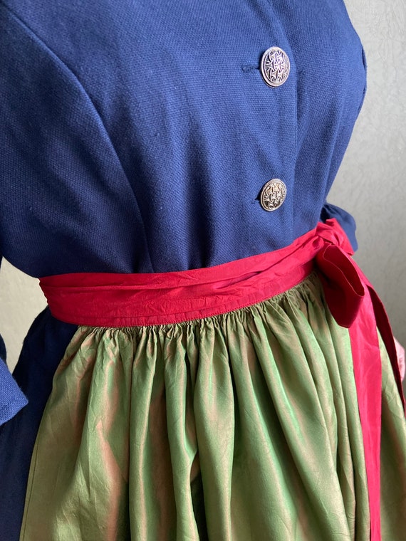 Vintage Dirndl apron,   Embroidered apron, Austri… - image 4