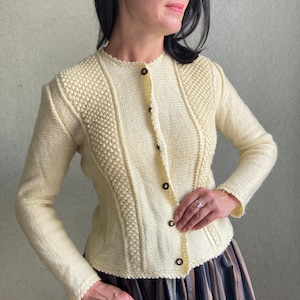 Vintage cardigan, knitted Austrian cardigan, beige cardigan, puffy sleeves cardigan,  knitted cardigan, kable knitted cardigan, size S