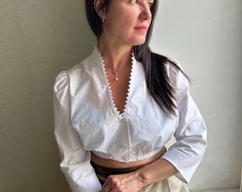 Top Dirndl, camicetta corta, camicetta corta austriaca, camicetta con maniche a sbuffo, camicetta bavarese, camicetta Oktoberfest, top in pizzo