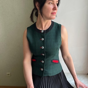 Vintage vest, vintage Austrian vest, Tyrolean vest,  Traditional Austrian Trachten Vest, Oktoberfest Folk vest, green vest