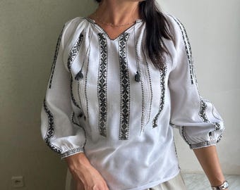 Embroidered Blouse, , Puffy sleeves embroidered Blouse, Vyshyvanka blouse,  Big Sleeves Blouse, Boho style, Size S
