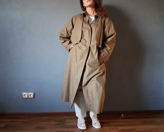 Vintage trench coat/ Vintage Trench Coat Classic /