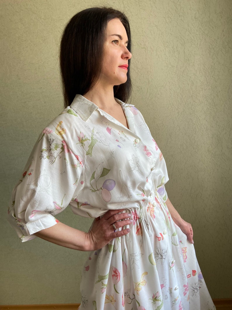 Vintage dress, midi dress, floral pattern dress, summer dress, image 3