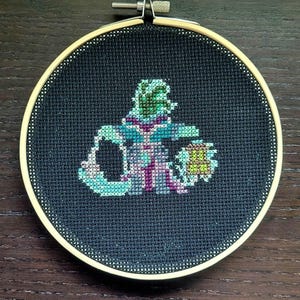 Thresh Cross Stitch: League of Legends Pixel Art