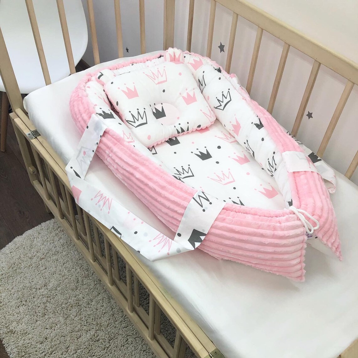 Pink Baby Nest Pillow como regalo Nido de bebé con patrón Etsy