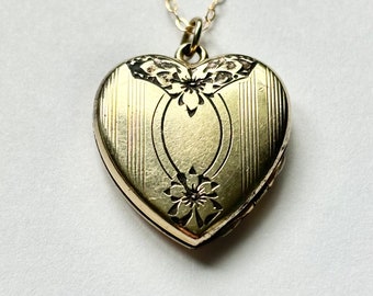 Heart Gold Filled Flower Vintage Photo Locket Necklace