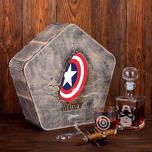 Custom Captain Whiskey Decanter Set Christmas Whiskey Glasses Set Superheroes Whiskey Gift Box Father’s Day Gift Set