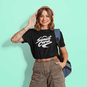 Julia and The Phantoms - Sunset Curve - Shirt