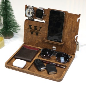 Father&#39;s Day Gift, Docking Station, Desk Organiser, Anniversary Gift, Wood Docking station, Headphone Holder, Valet, Charging Station