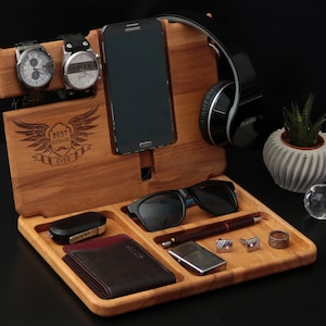 Wooden Docking Station,Real Tree Organizer,Phone Holder,Wooden organizer,Gift for Husband and Dad,Men Birthday Gift,Anniversary Day,Gift