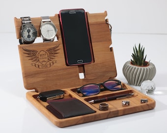 Personalisierte Holz Dockingstation: Herren Telefonständer & Valet