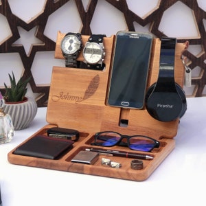 Docking Station - Desk Organiser, Fathers Day Gift, Anniversary gift, Solid Wood docking station, Headphone holder, valet, Charging Station