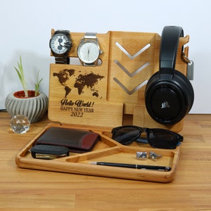 Wooden Docking Station, Real Tree Organizer, Personalized Father&#39;s Day Gift, Gift for Husband, Men Birthday Gift, Anniversary Day,