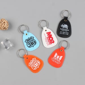 Custom Retro Motel Keychian, Personalized Hotel Number Plate, Waterdrop Special-shaped Plastic Keytag, Key Tag for Pet, Business Gifts