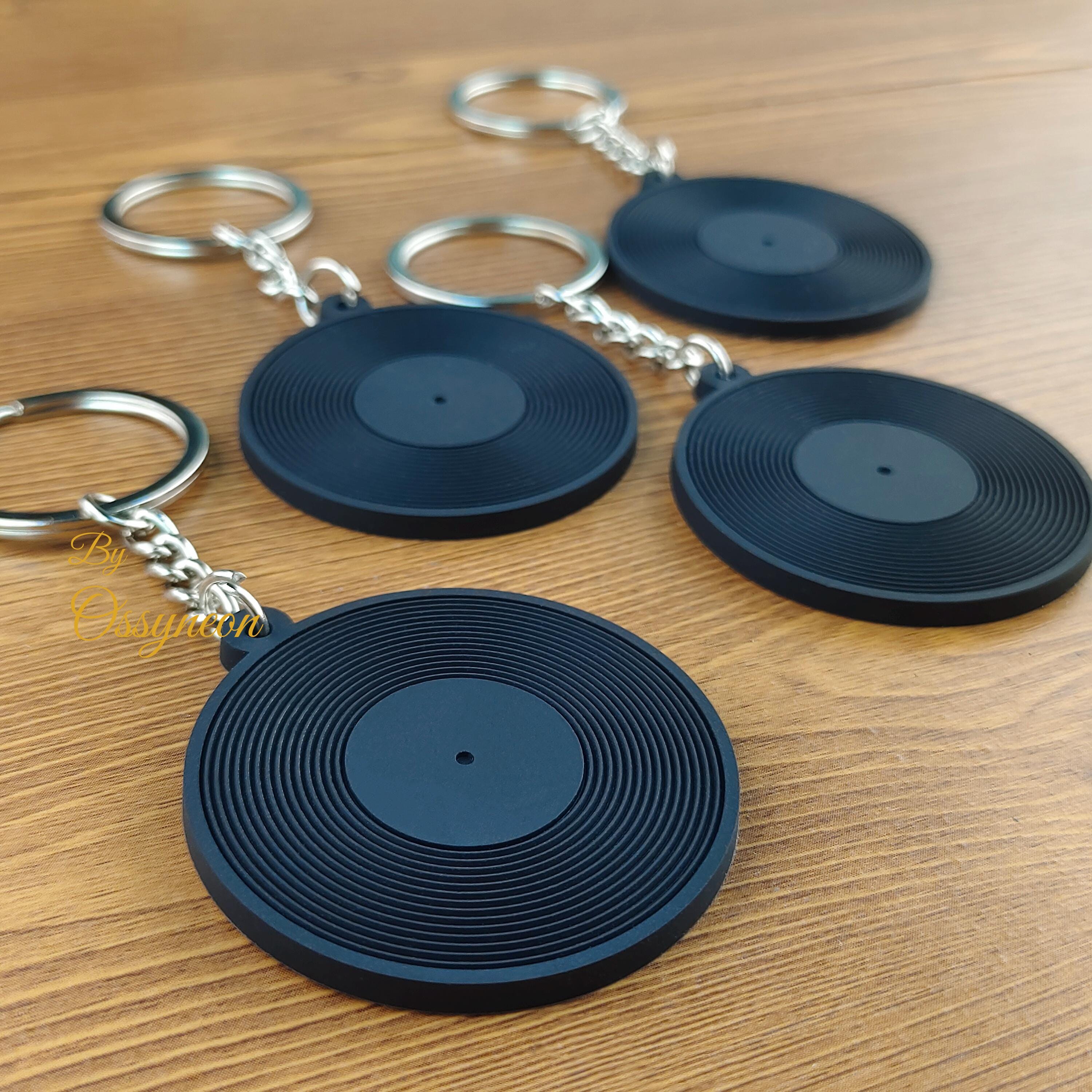 10 Pack Retro Vinyl Record Keychains - Music Lover Gift Metal Charm Key Rings