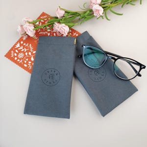Estuche para gafas de sol personalizado de 50 piezas, bolsa de microfibra para guardar gafas, bolsa para brochas de maquillaje, estuche para gafas, bolsa para gafas de sol, bolsa que se cierra automáticamente
