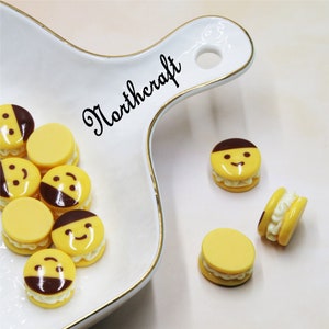 Happy Face sandwich cabochons | Happy Face cabochons | sandwich cabochons | Food cabochons |Cartoon cabochons |Resin cabochons