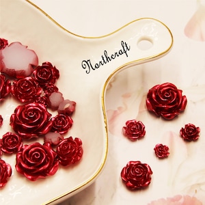 Cabochon di rose rosse/Cabochon di rose/Cabochon di fiori/Cabochon amante/Cabochon di coppia/Cabochon in resina