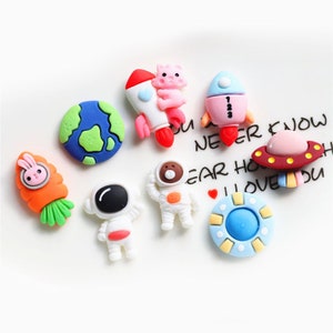 5/10/20 pçs resina astronauta foguete terra nave espacial cabochão scrapbook kawaii diy enfeites acessórios