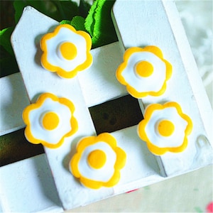 5/10/20/50pcs Kawaii Flatback Fried Egg Resin Earring Charms Food Hair Accessories Small Pendant Jewelry Making 18x18mm