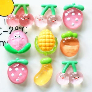 Fruits clairs ananas pomme joyeuse résine dessin animé Simulation faux aliments pour bijoux à bricoler soi-même faisant artisanat poupées miniatures accessoires