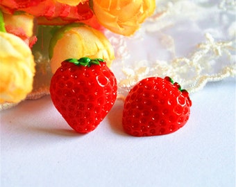Strawberry Resin Flatback Charms: DIY Jewelry Accessories (19x21mm)