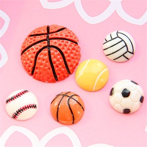 10 Stück Basketball Fußball Baseball Harz Handwerk Zubehör Weicher Ton Handcrafts DIY Nähen Dekoration Harz Kunst Für Bogen Kleidung
