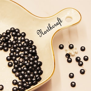 Star beads | Solid star beads |Black beads |Resin beads |Acrylic beads