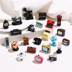 Bunte Miniatur Möbel DIY Harz Zubehör für Handyhüllen Bastelmaterial Kit für handgemachten Schmuck Harz Verzierungen
