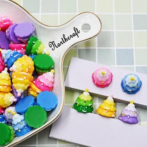 3D-kerstboom cabochons | Kerstboom cabochons met kleurverloop | Cabochons voor kerstbomen |Kerstboom cabochons |Hars cabochons