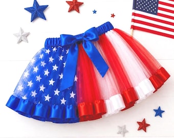 Gonna patriottica per bambine e ragazze. Perfetta per il 4 luglio. Gonna svolazzante rossa, bianca e blu.