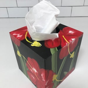 Kleenex box