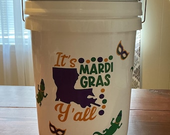5 Gallon Cushion Lid Seat, Mardi Gras Theme Fabric, Stylish Bucket Lid, Outdoor Cushion Lid, Bucket Lid, Twist off Cushion Bucket Lid,