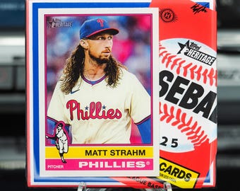 Posavasos de azulejos con tarjeta clásica de Matt Strahm - Philadelphia Phillies - Béisbol Topps Heritage 2025 - 1/OE