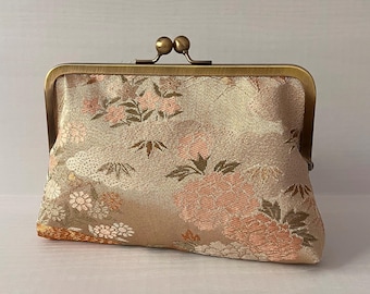 Floral Clutch, Vintage Brocade Silk Light Peach Gold Clutch Bag, Wedding Bridesmaid Bridal Mother Clutch Something Old Purse Gift