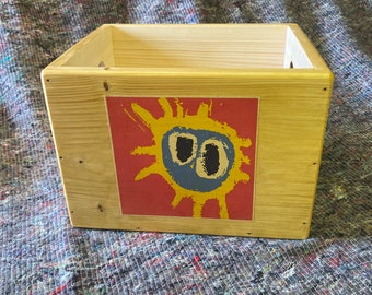 PRIMAL SCREAM label on vintage style singles record storage box